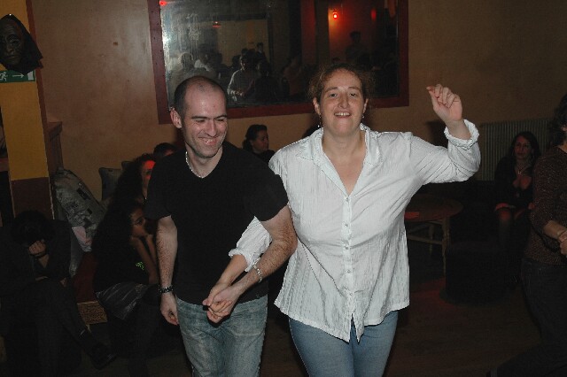min 2006 10 31 latino 203